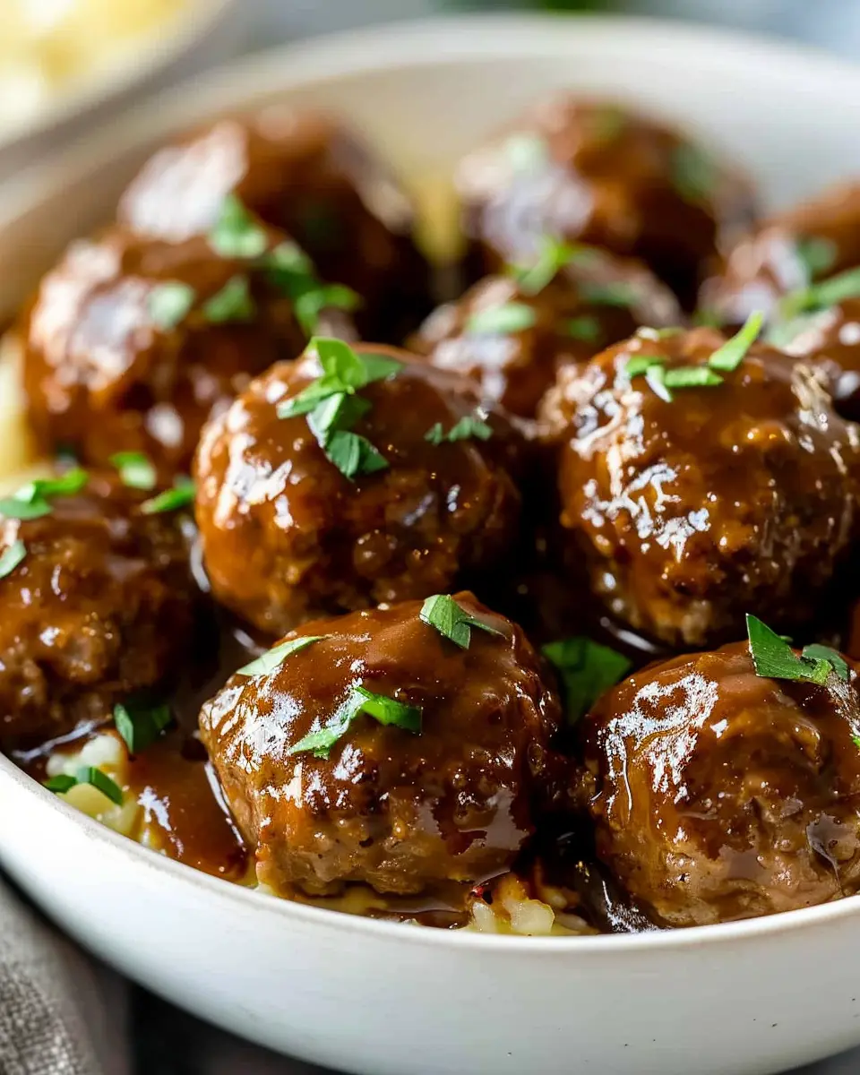 Tasty Slow Cooker Salisbury Meatballs with a Savory Twist